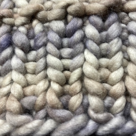 READY TO SHIP 100% Merino Wool Hat🧶 - Picture 7 of 7